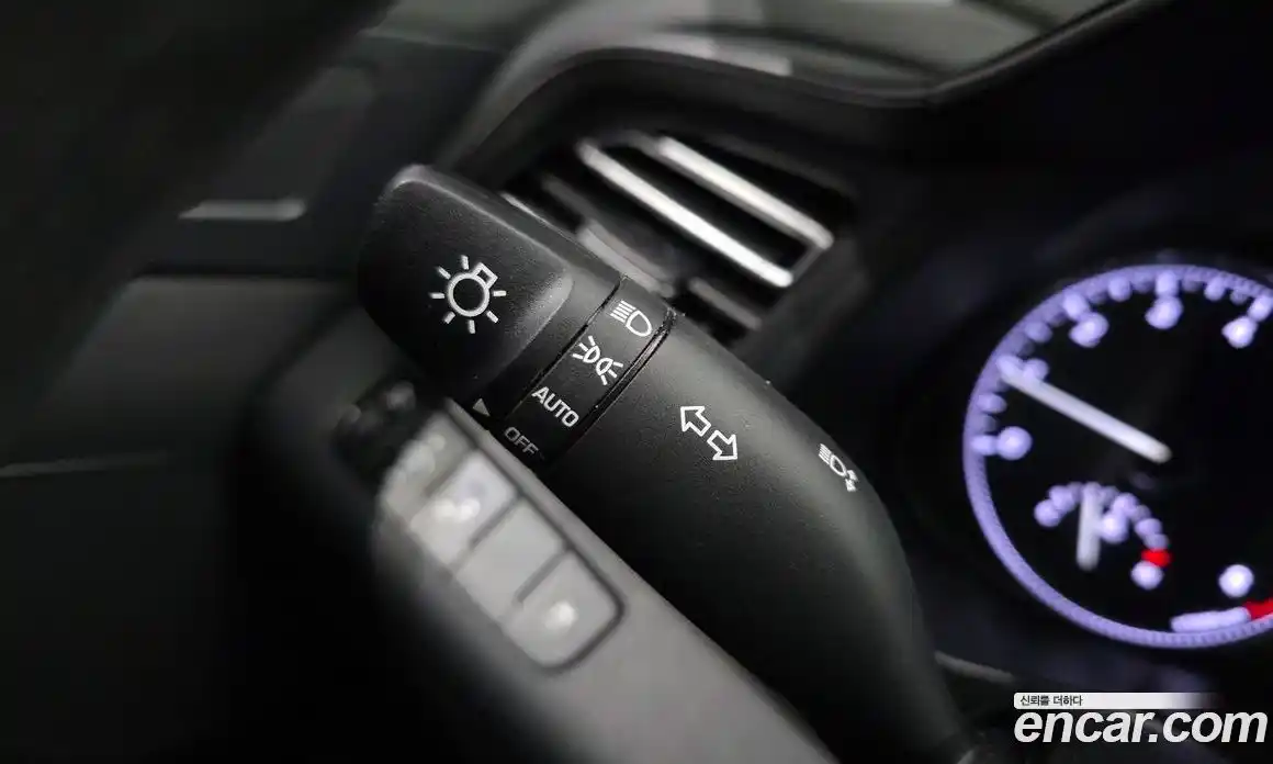 Hyundai Avante 2020 1.6 Автомат в Москве № 745360, фото 19