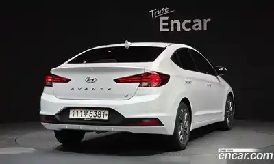 Hyundai Avante 2020 1.6 Автомат в Москве № 745360, миниатюра 2