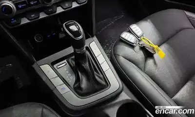 Hyundai Avante 2020 1.6 Автомат в Москве № 745360, миниатюра 9