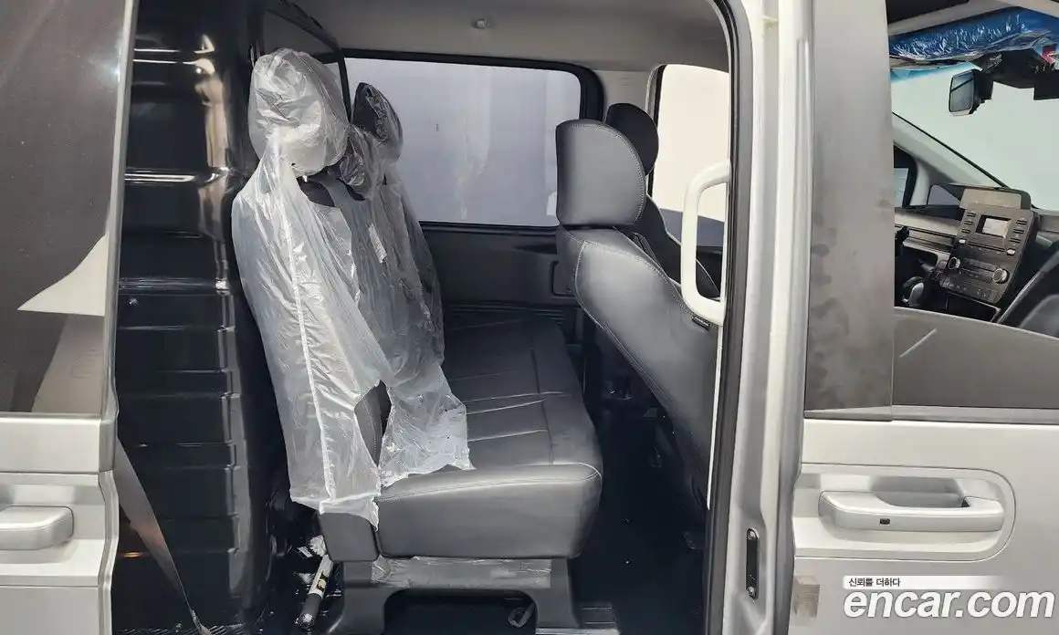 Hyundai Staria 2024 3.5 Автомат в Москве № 745796, фото 12