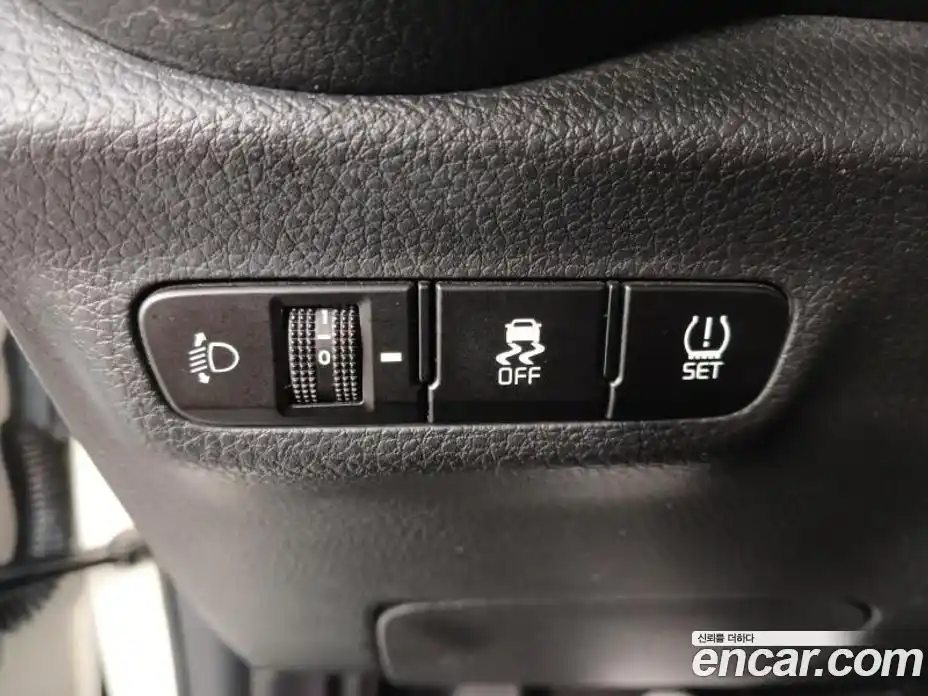 Kia Morning 2021 1.0 Автомат в Москве № 746206, фото 9