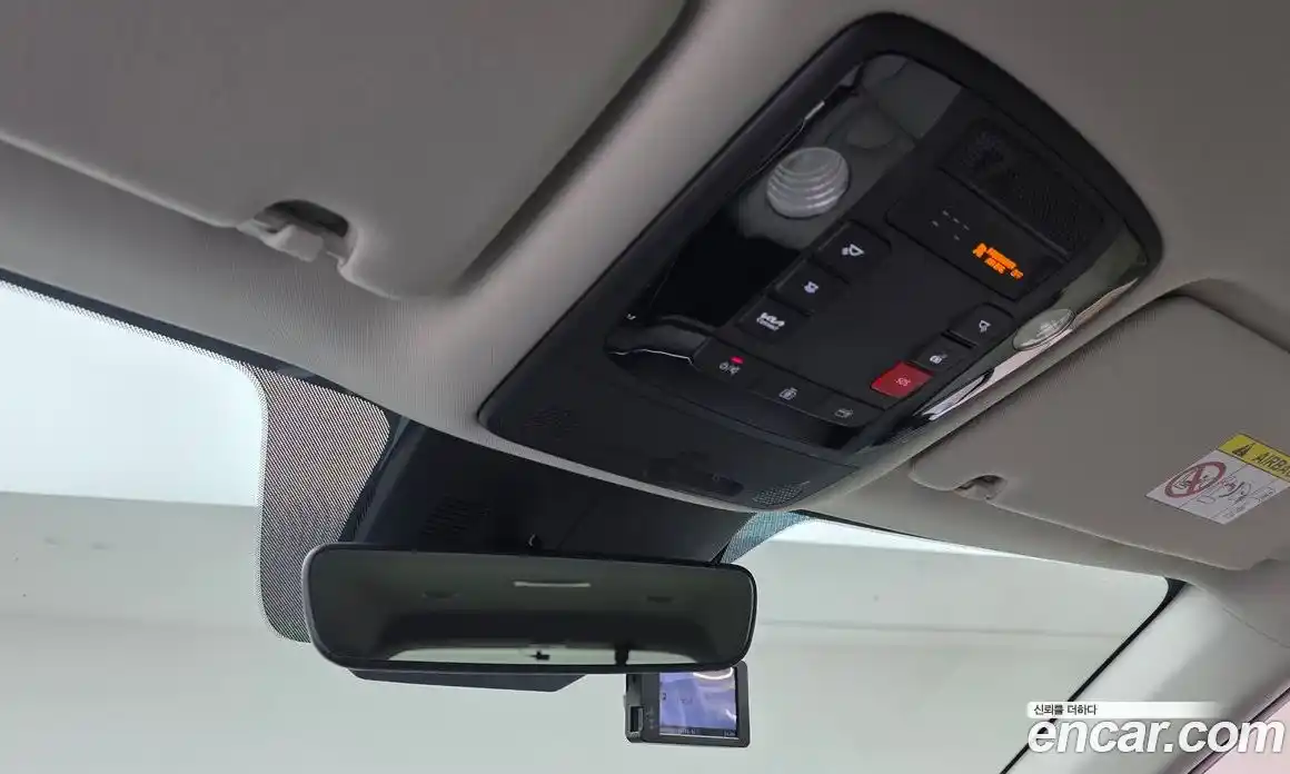 Kia Canival 2023 3.5 Автомат в Москве № 746221, фото 19