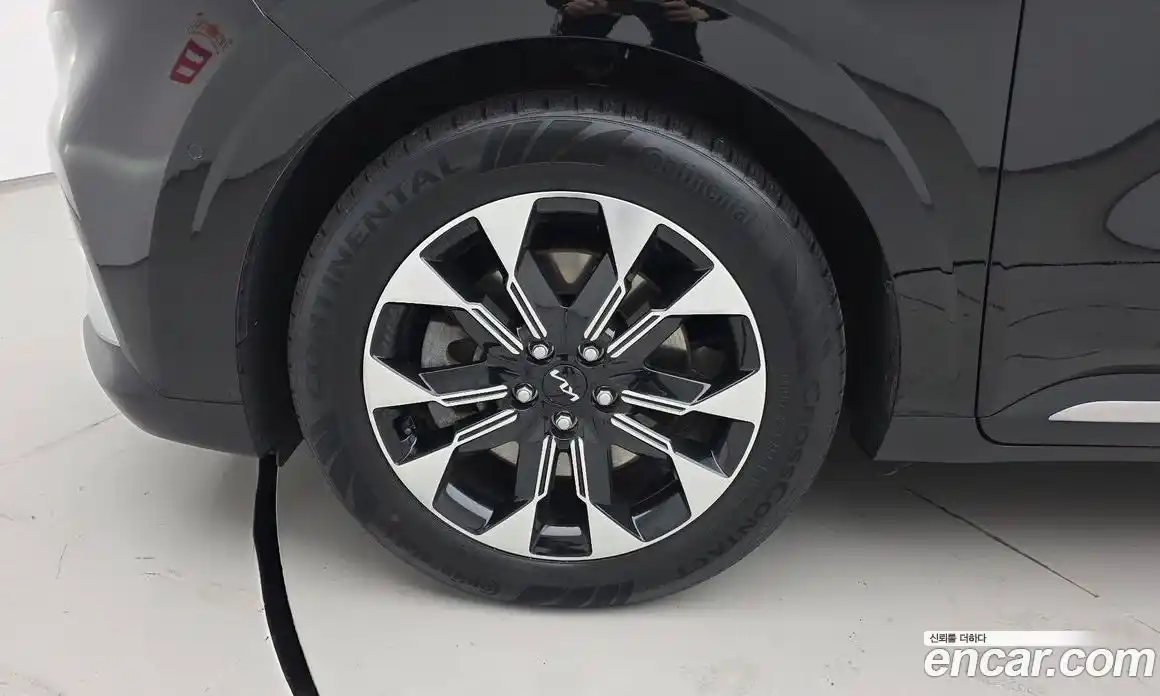 Kia Canival 2023 3.5 Автомат в Москве № 746221, фото 5