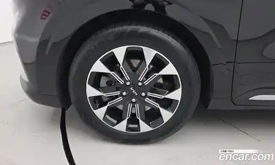 Kia Canival 2023 3.5 Автомат в Москве № 746221, миниатюра 5