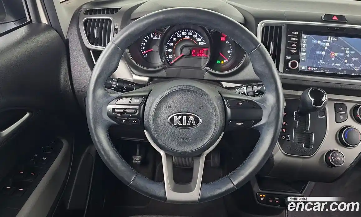 Kia Ray 2019 1.0 Автомат в Москве № 746461, фото 14