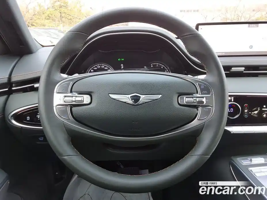 Genesis GV70 2023 2.5 Автомат в Москве № 746595, фото 9