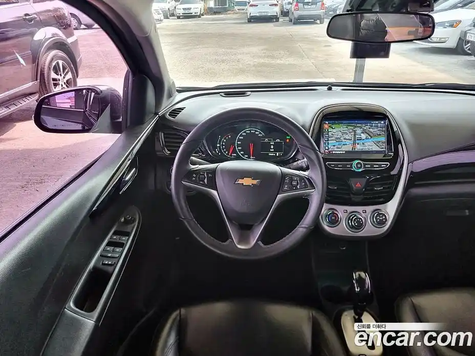 Chevrolet Spark 2017 1.0 Автомат в Москве № 747554, фото 12