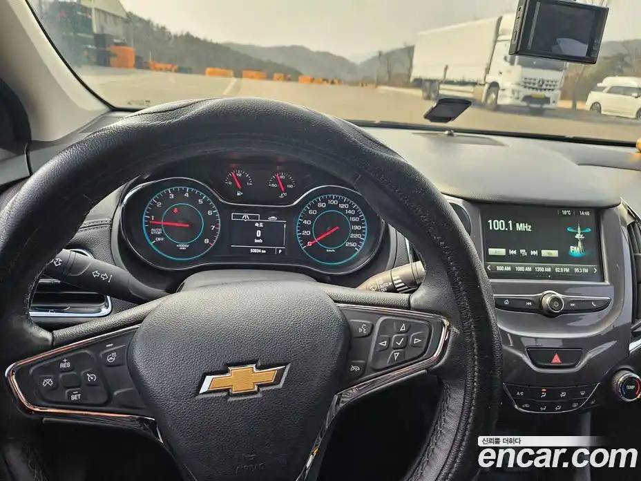 Chevrolet Cruze 2017 1.4 гидро в Москве № 748041, фото 13