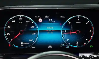 Mercedes-Benz GLE-Class 2021 1.9 Автомат в Москве № 748984, миниатюра 8