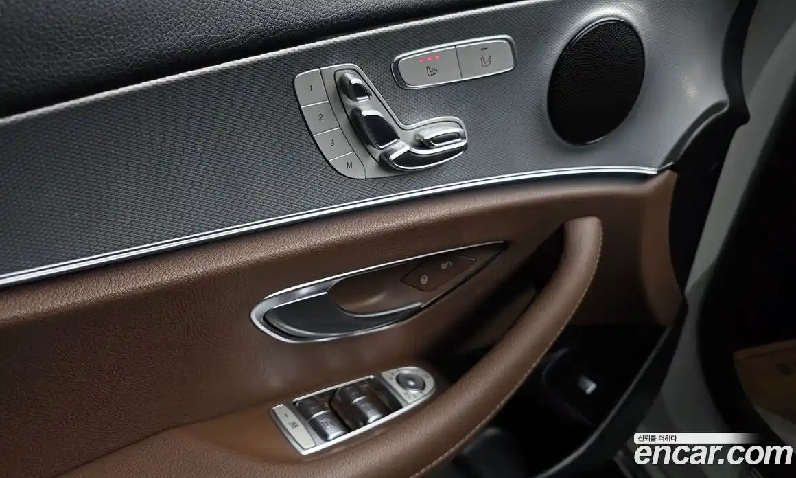 Mercedes-Benz E-Class 2019 2.0 Автомат в Москве № 749200, фото 17