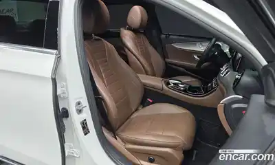 Mercedes-Benz E-Class 2019 2.0 Автомат в Москве № 749200, миниатюра 10