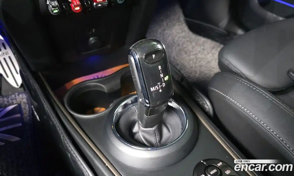 Mini Countryman 2023 1.5 Автомат в Москве № 749838, фото 9