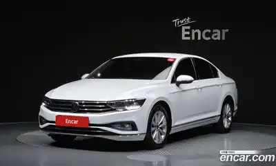 Volkswagen Passat, 2021