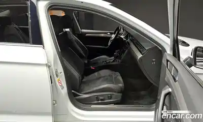 Volkswagen Passat 2021 2.0 Автомат в Москве № 749955, миниатюра 11