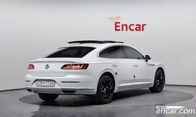 Volkswagen Arteon 2019 2.0 Автомат в Москве № 750087, миниатюра 2
