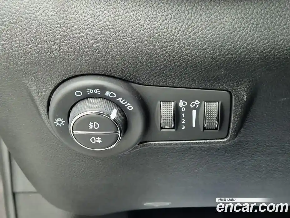 Jeep Compass 2022 2.4 Автомат в Москве № 750160, фото 18