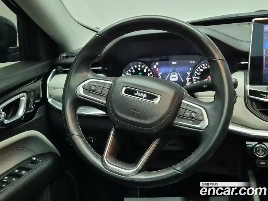 Jeep Compass 2022 2.4 Автомат в Москве № 750160, фото 9