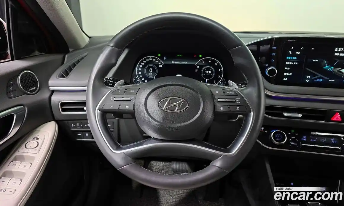 Hyundai Sonata 2021 2.0 Автомат в Москве № 756017, фото 12