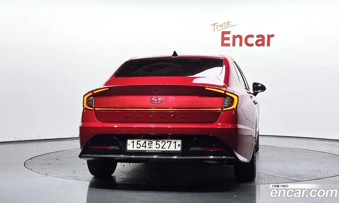 Hyundai Sonata 2021 2.0 Автомат в Москве № 756017, фото 3