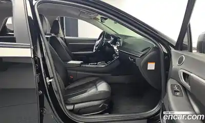 Hyundai Sonata 2022 2.0 Автомат в Москве № 756119, миниатюра 11