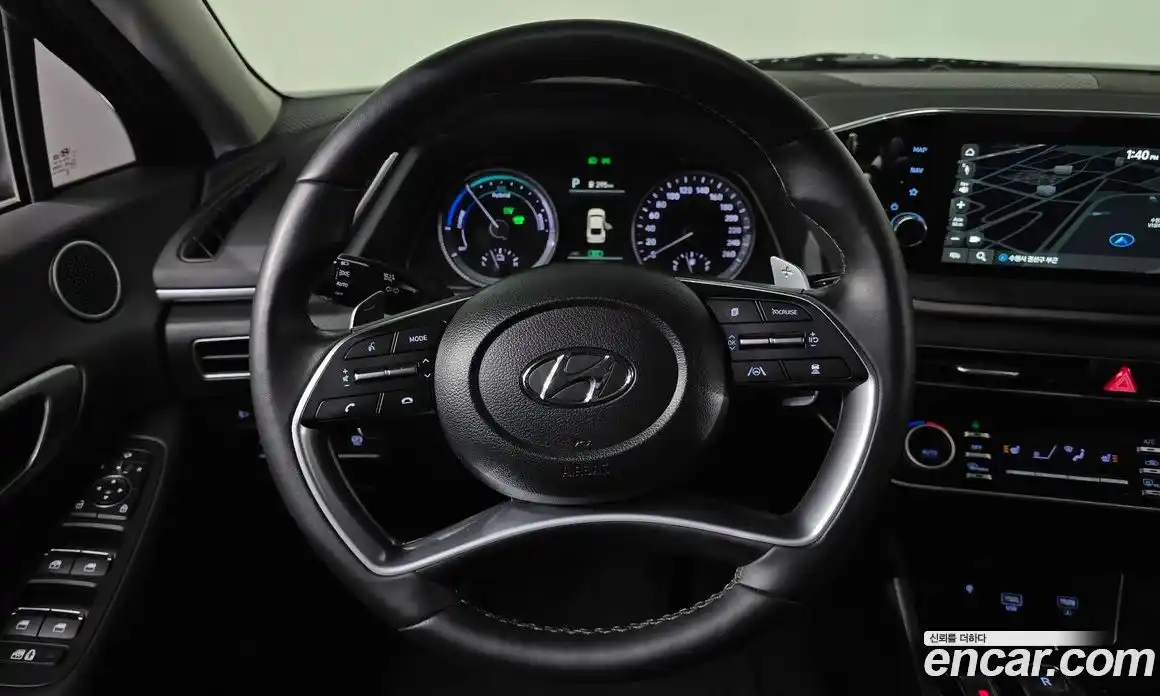 Hyundai Sonata 2022 2.0 Автомат в Москве № 756119, фото 13