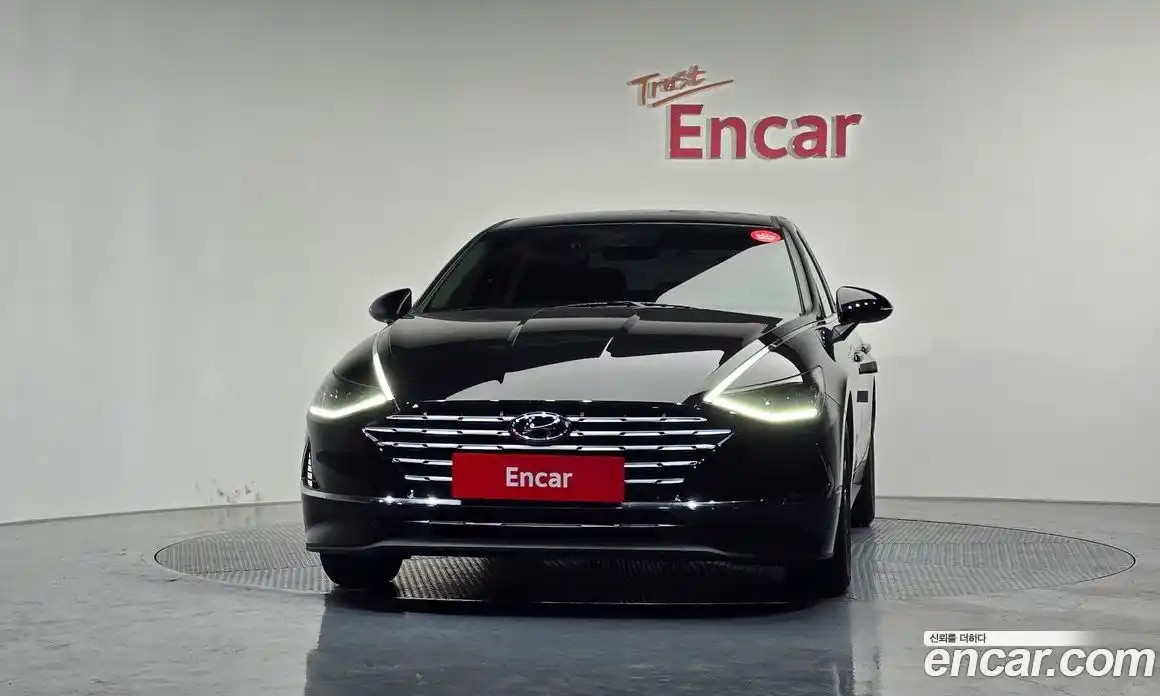 Hyundai Sonata 2022 2.0 Автомат в Москве № 756119, фото 3