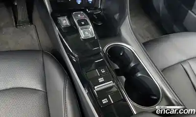 Hyundai Sonata 2022 2.0 Автомат в Москве № 756119, миниатюра 9