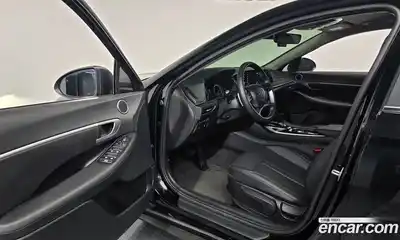 Hyundai Sonata 2022 2.0 Автомат в Москве № 756119, миниатюра 10