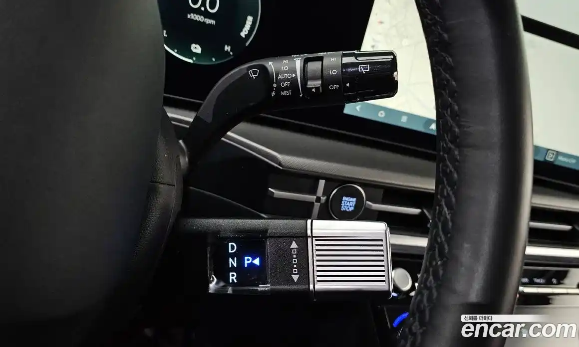 Hyundai Santa Fe 2025 1.6 Автомат в Москве № 756316, фото 9