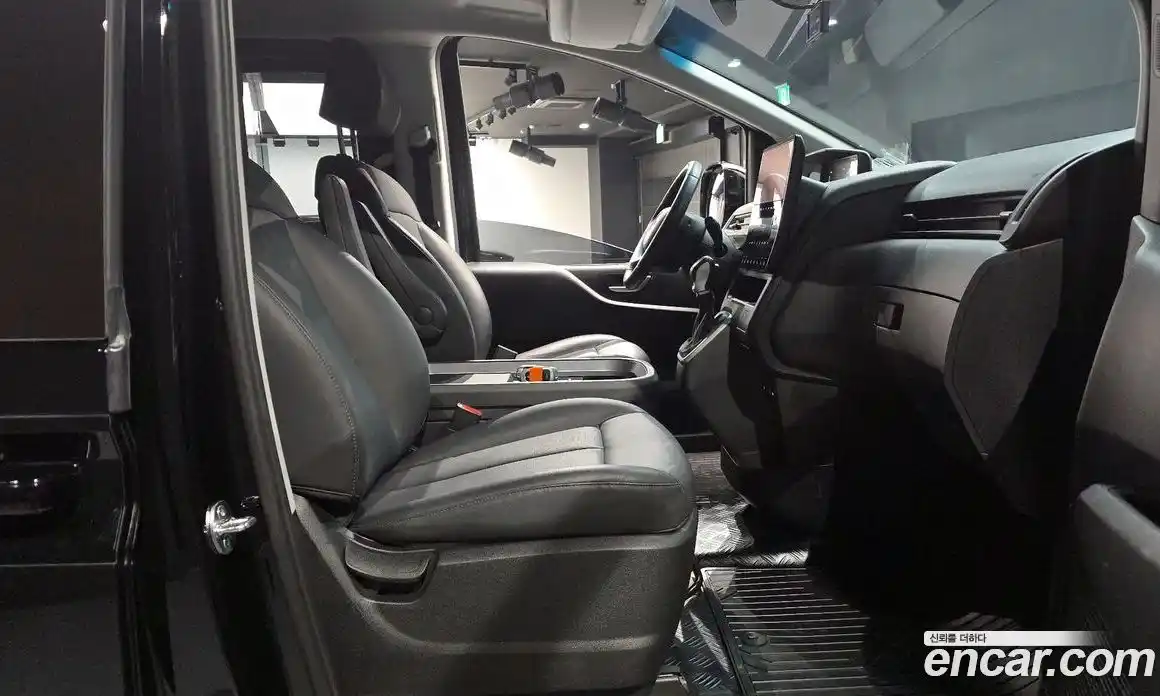 Hyundai Staria 2024 2.2 Автомат в Москве № 756348, фото 11