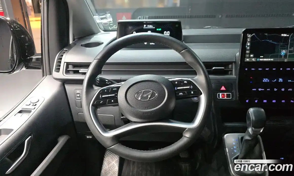 Hyundai Staria 2024 2.2 Автомат в Москве № 756348, фото 13