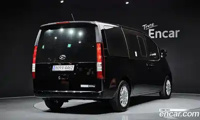 Hyundai Staria 2024 2.2 Автомат в Москве № 756348, миниатюра 2