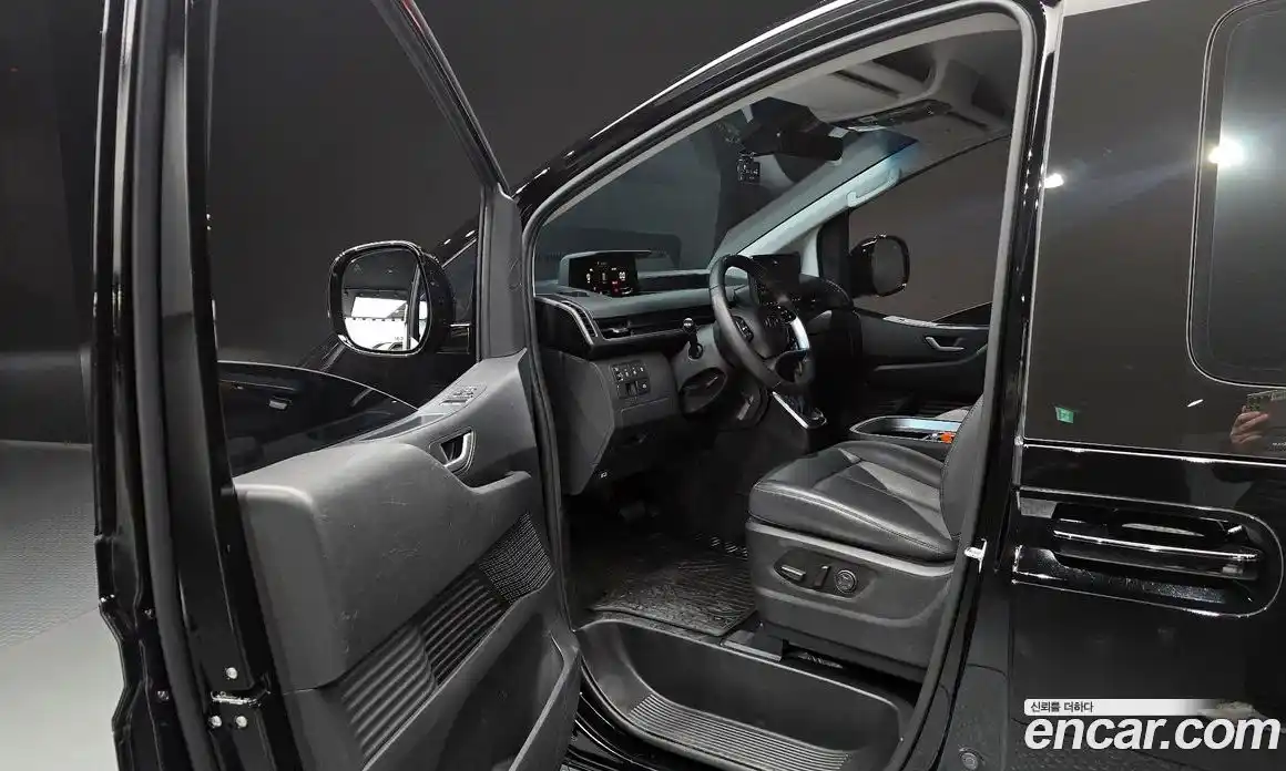 Hyundai Staria 2024 2.2 Автомат в Москве № 756348, фото 10