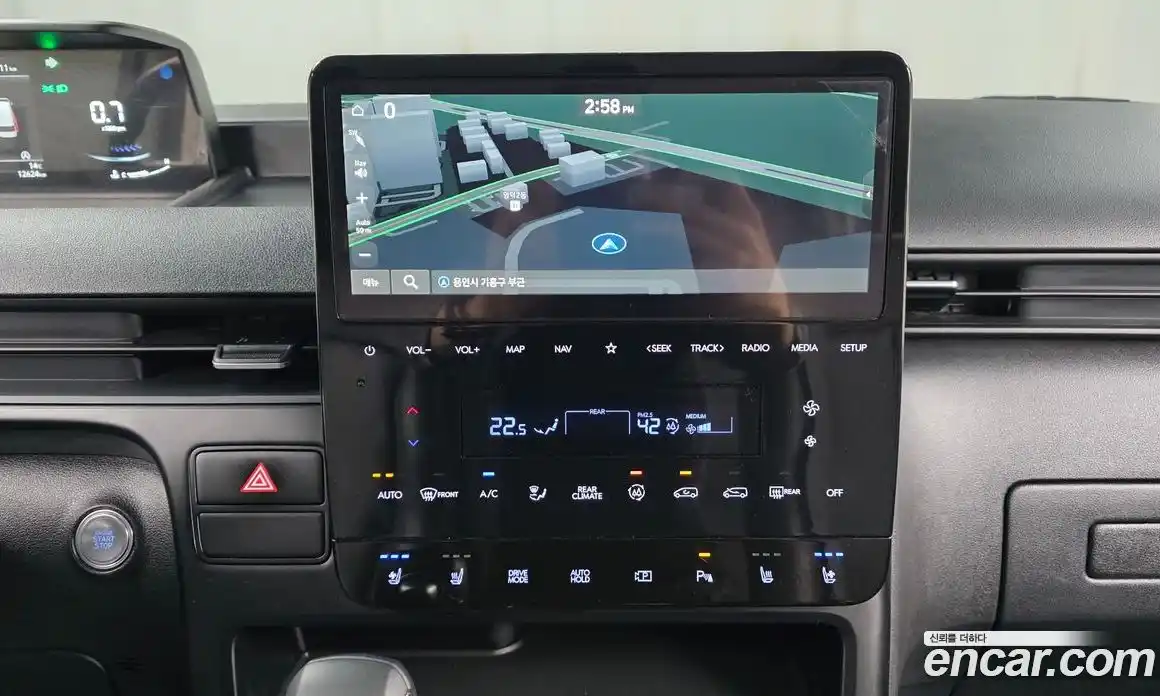 Hyundai Staria 2025 2.2 Автомат в Москве № 756376, фото 16