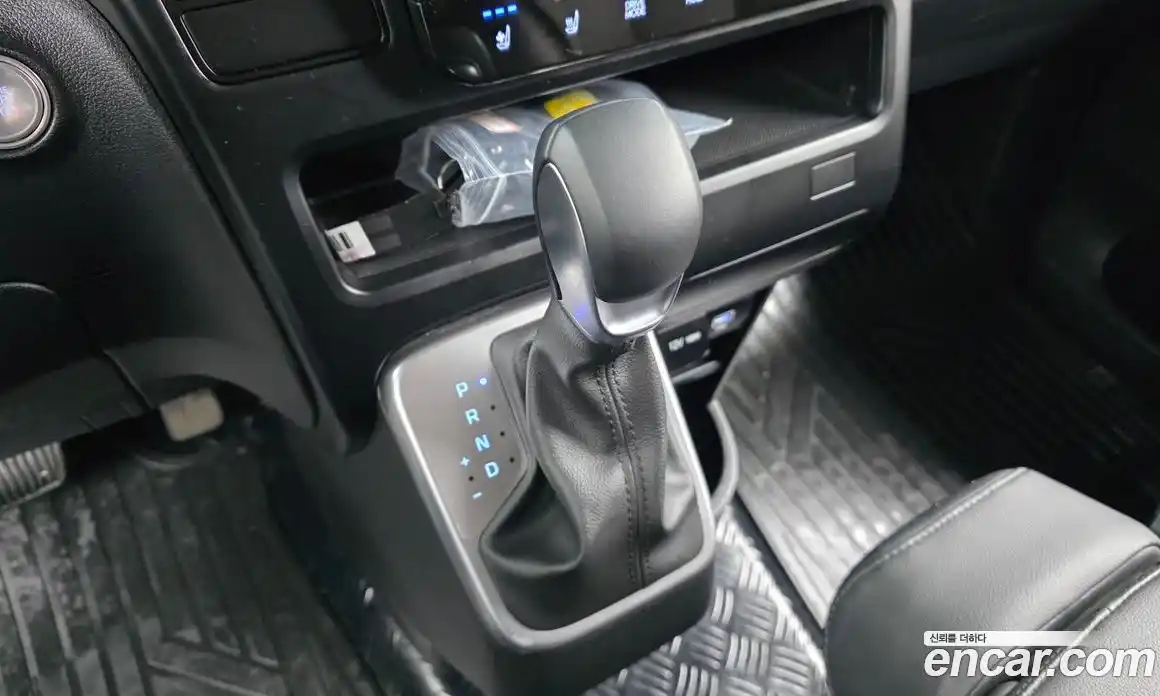 Hyundai Staria 2025 2.2 Автомат в Москве № 756376, фото 9