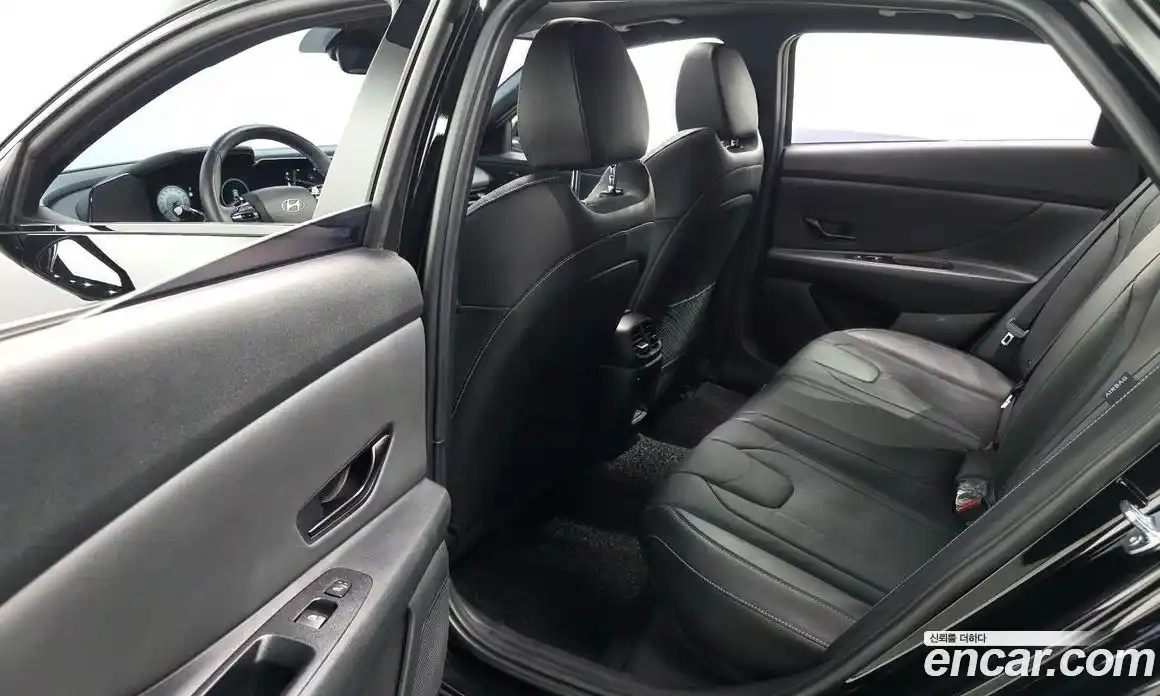 Hyundai Avante 2025 2.0 Автомат в Москве № 756524, фото 12