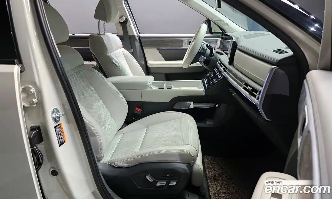 Hyundai Santa Fe 2024 2.5 Автомат в Москве № 756622, фото 11