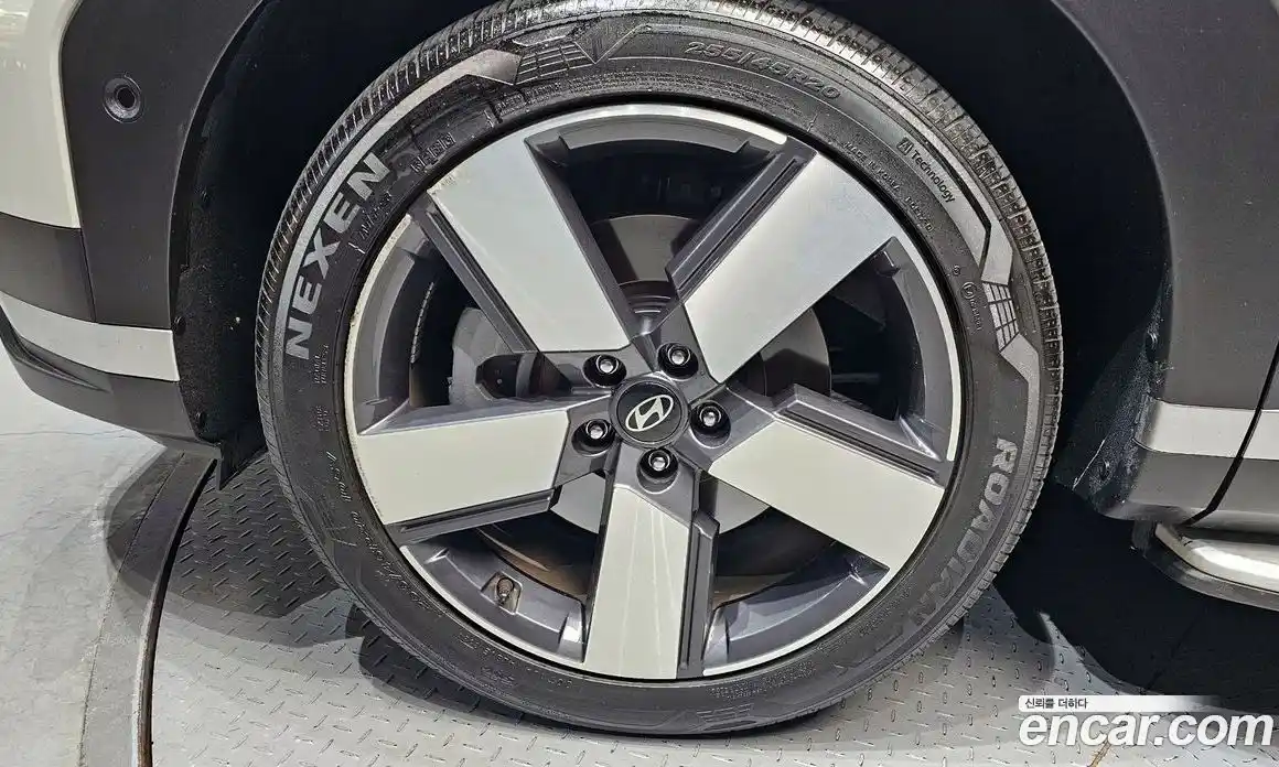 Hyundai Santa Fe 2024 2.5 Автомат в Москве № 756622, фото 5