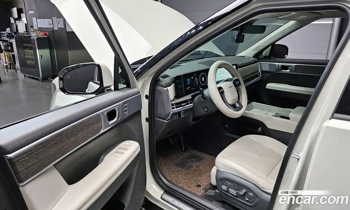 Hyundai Santa Fe 2024 2.5 Автомат в Москве № 756622, фото 10