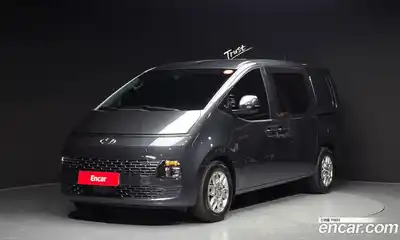 Hyundai Staria, 2023