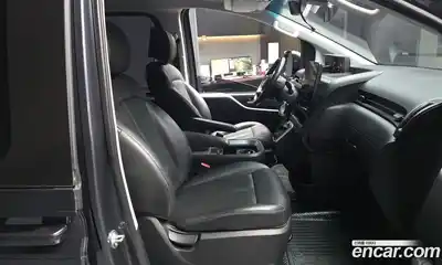 Hyundai Staria 2023 2.2 Автомат в Москве № 756825, миниатюра 11