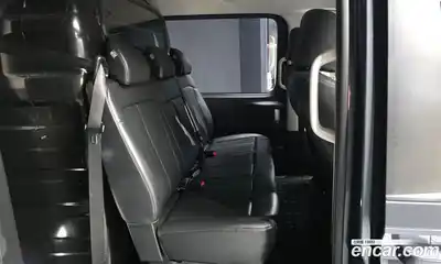 Hyundai Staria 2023 2.2 Автомат в Москве № 756825, миниатюра 12