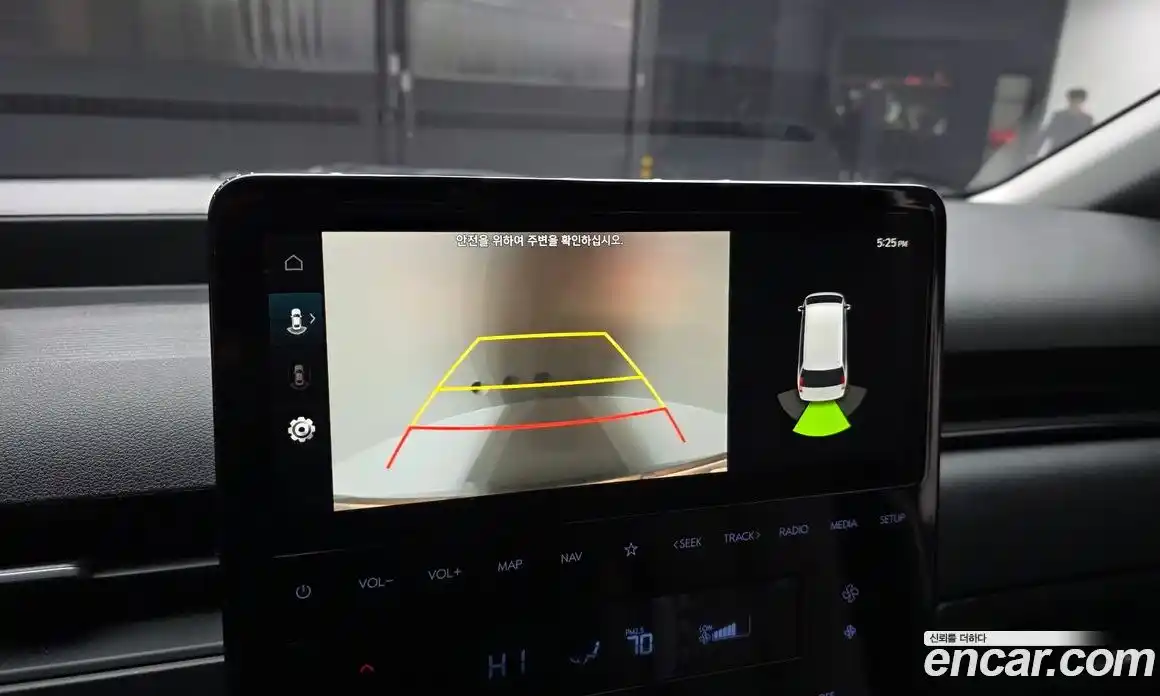 Hyundai Staria 2023 2.2 Автомат в Москве № 756825, фото 15