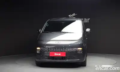 Hyundai Staria 2023 2.2 Автомат в Москве № 756825, миниатюра 3