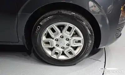 Hyundai Staria 2023 2.2 Автомат в Москве № 756825, миниатюра 5