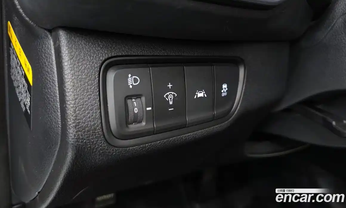 Hyundai Santa Fe 2019 2.0 Автомат в Москве № 756885, фото 12