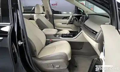 Kia Canival 2023 2.2 Автомат в Москве № 757244, миниатюра 11