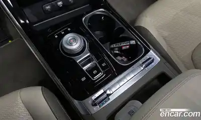 Kia Canival 2023 2.2 Автомат в Москве № 757244, миниатюра 9