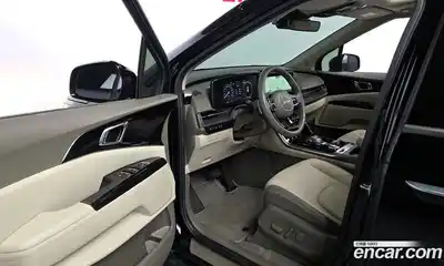 Kia Canival 2023 2.2 Автомат в Москве № 757244, миниатюра 10