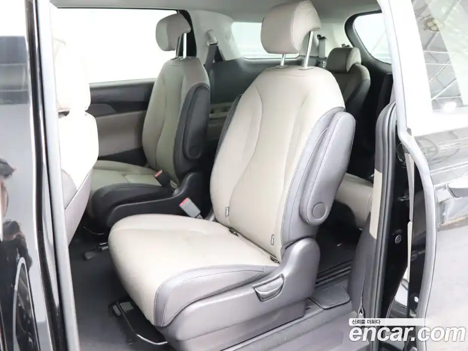 Kia Canival 2025 2.2 Автомат в Москве № 757247, фото 11